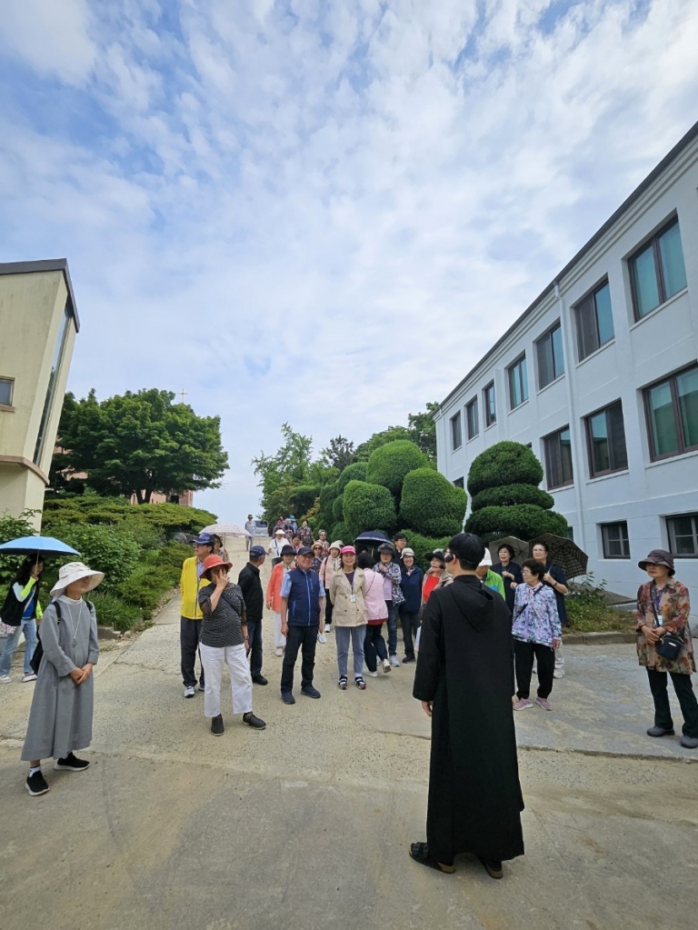 240530_성경대학 봄소풍 (5).jpg