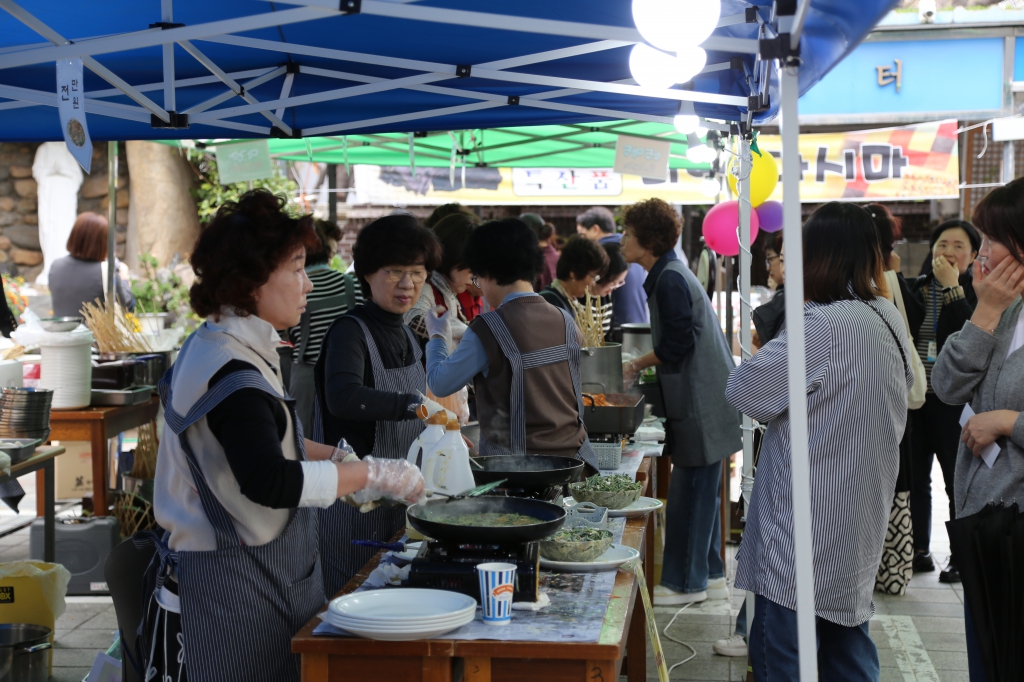 당감성당50주년맞이 바자회 (16).JPG