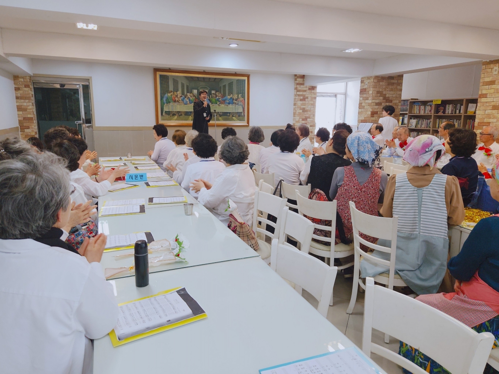 240509_어버이날행사 (53).jpg