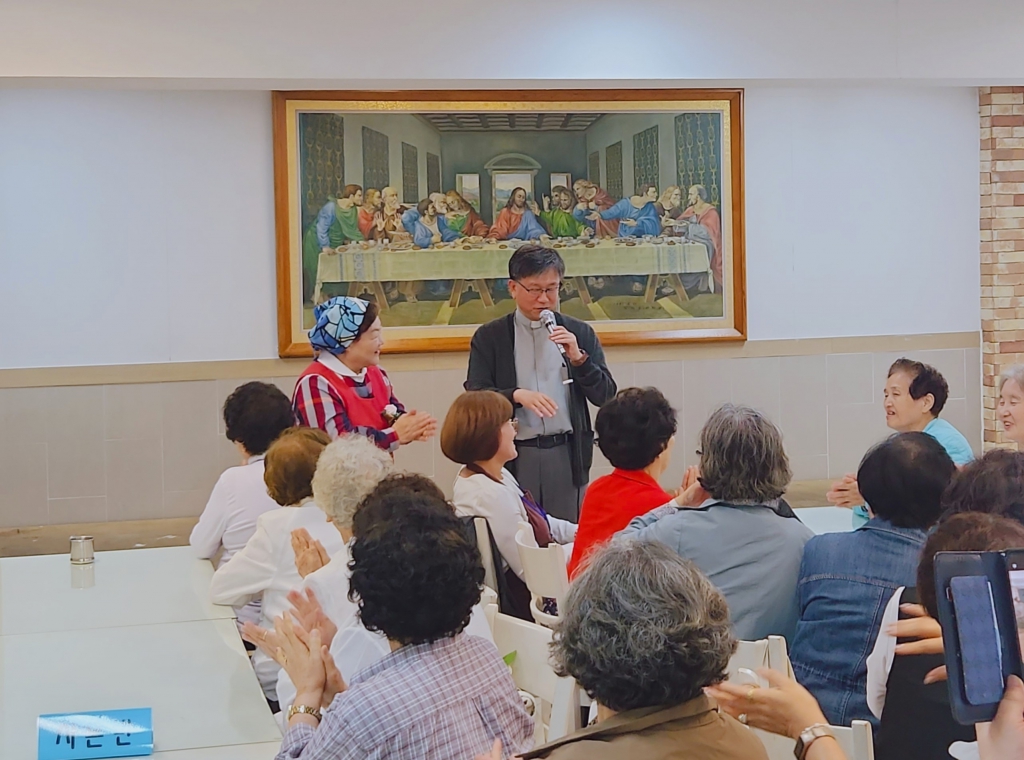 240509_어버이날행사 (70).jpg