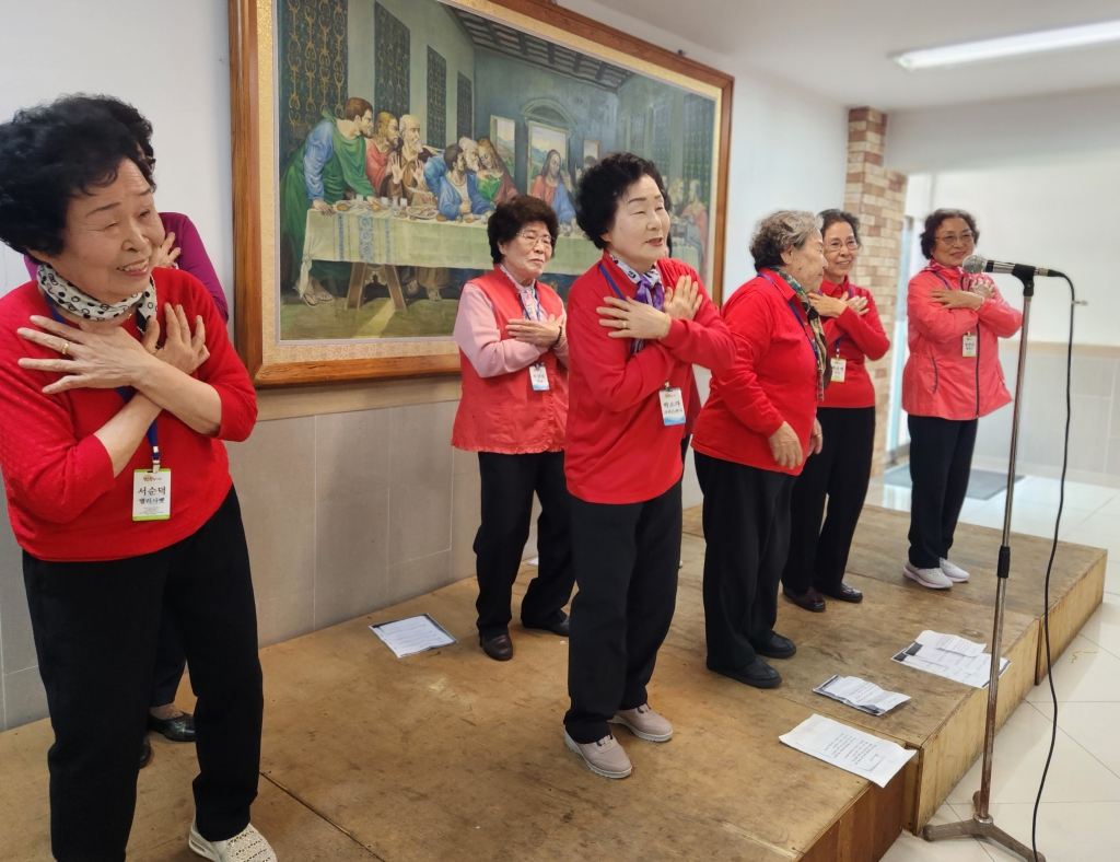 240509_어버이날행사 (59).jpg