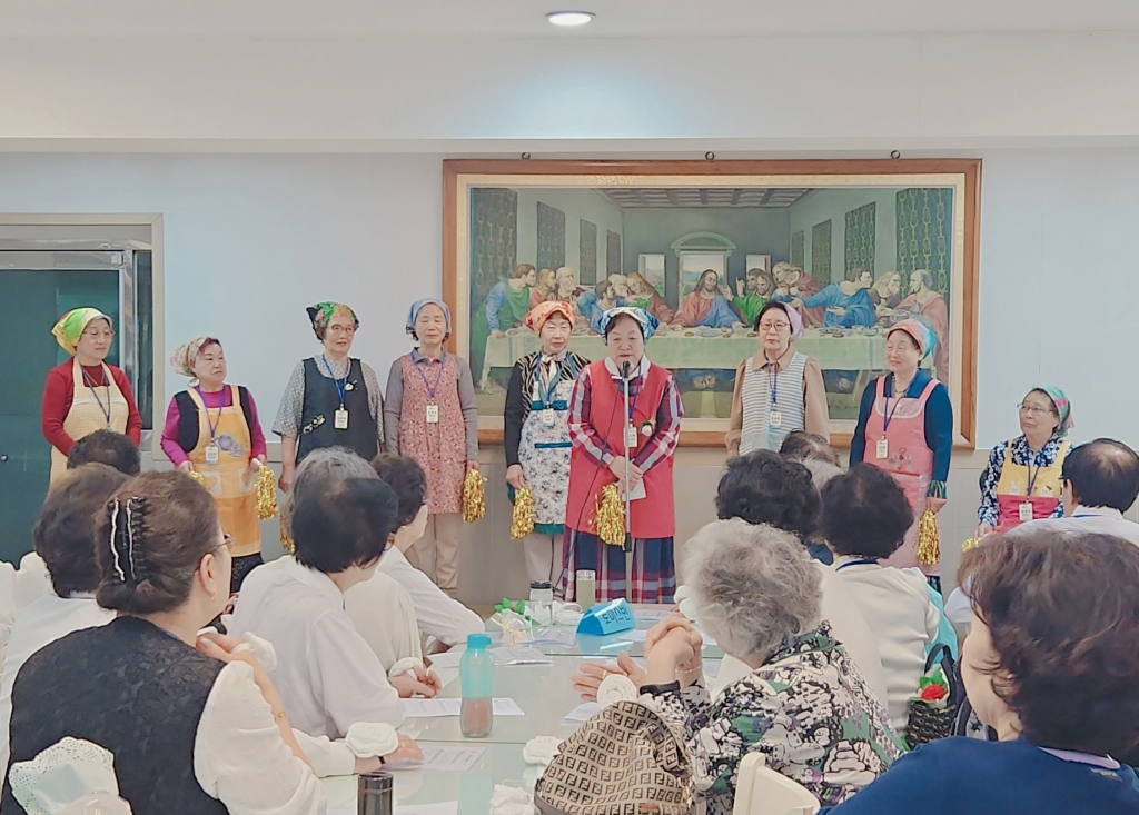 240509_어버이날행사 (31).jpg