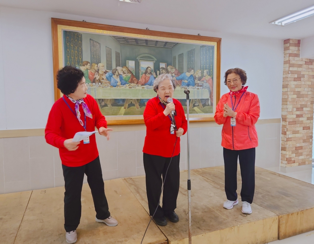 240509_어버이날행사 (60).jpg